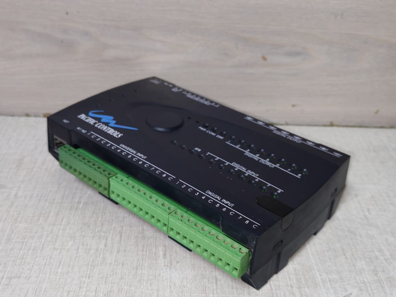 Pacific Controls EasyIO IO-28P/30P Pacific Controls EasyIO IO-28P/30P Modbus Controller 9