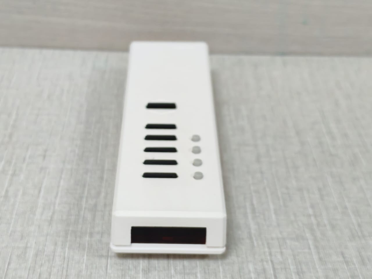 Lutron GRX-8IT-WH Lutron GRX-8IT-WH 8-Scene Wireless Remote Control 3