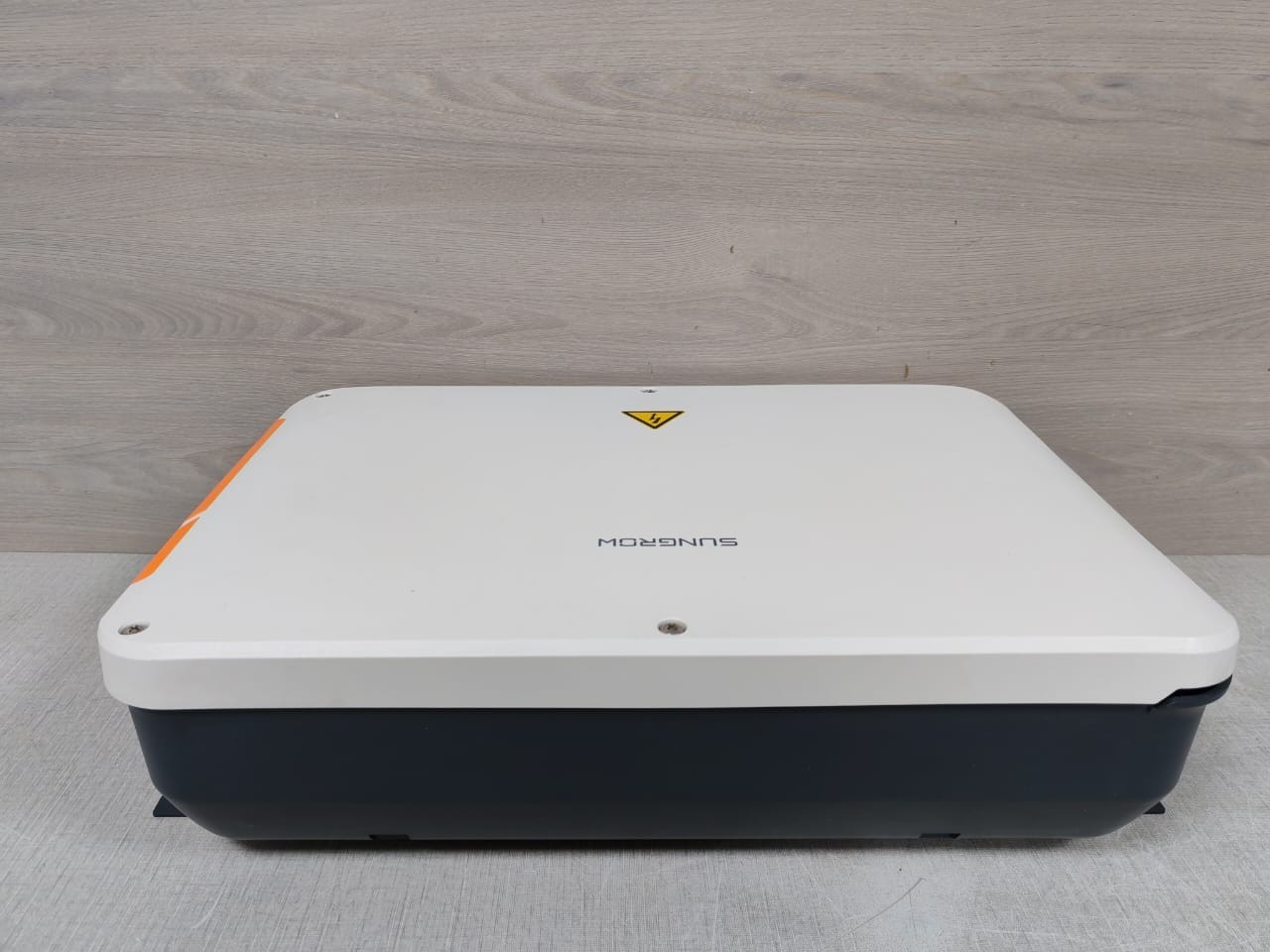 SUNGROW COM100E SUNGROW COM100E Smart Communication Box 5