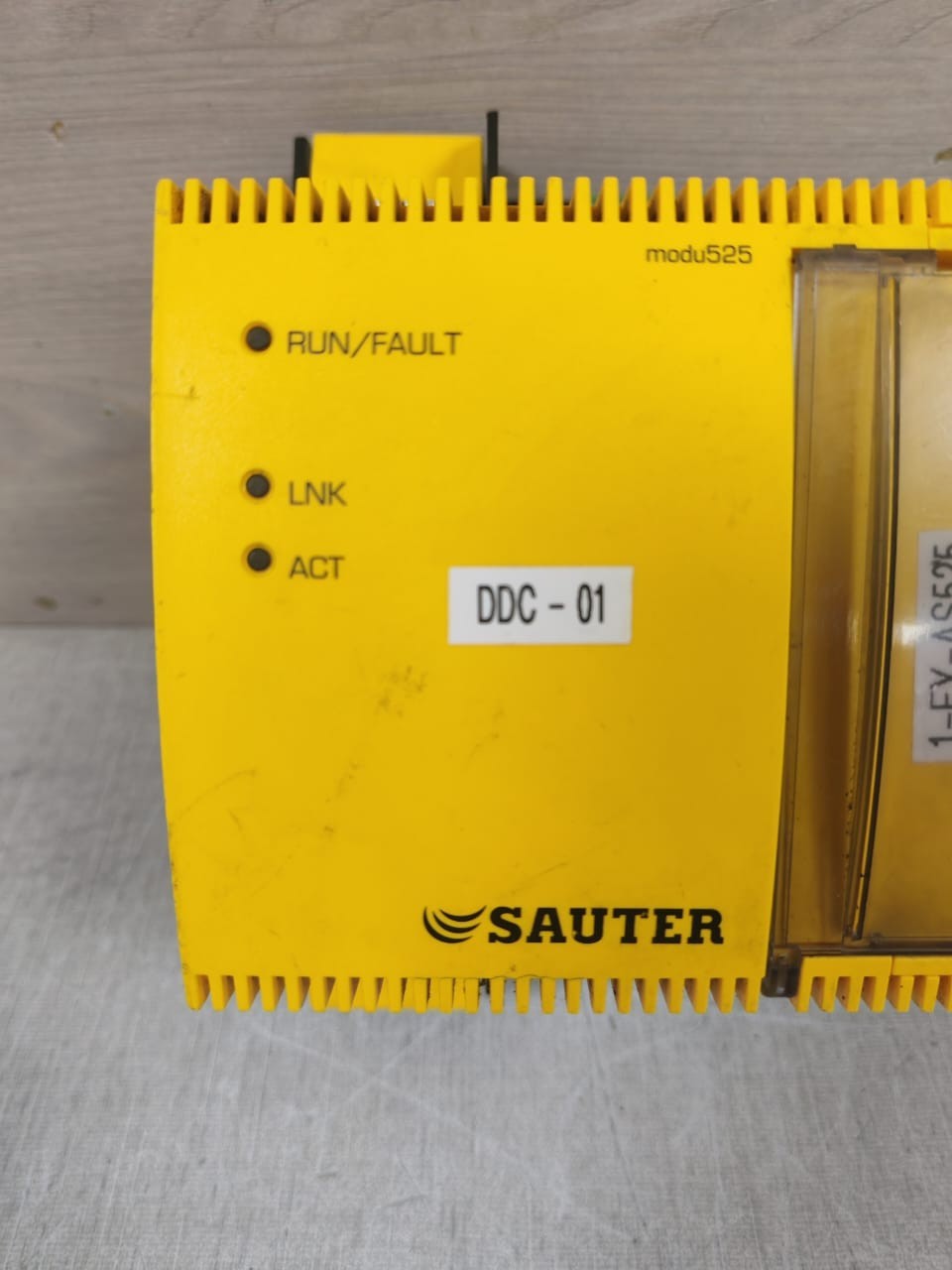 SAUTER EY-AS525F001 SAUTER MODU525 EY-AS525F001 MODULAR AUTOMATION STATION 230VAC 2
