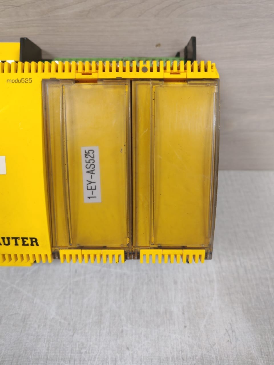 SAUTER EY-AS525F001 SAUTER MODU525 EY-AS525F001 MODULAR AUTOMATION STATION 230VAC 3