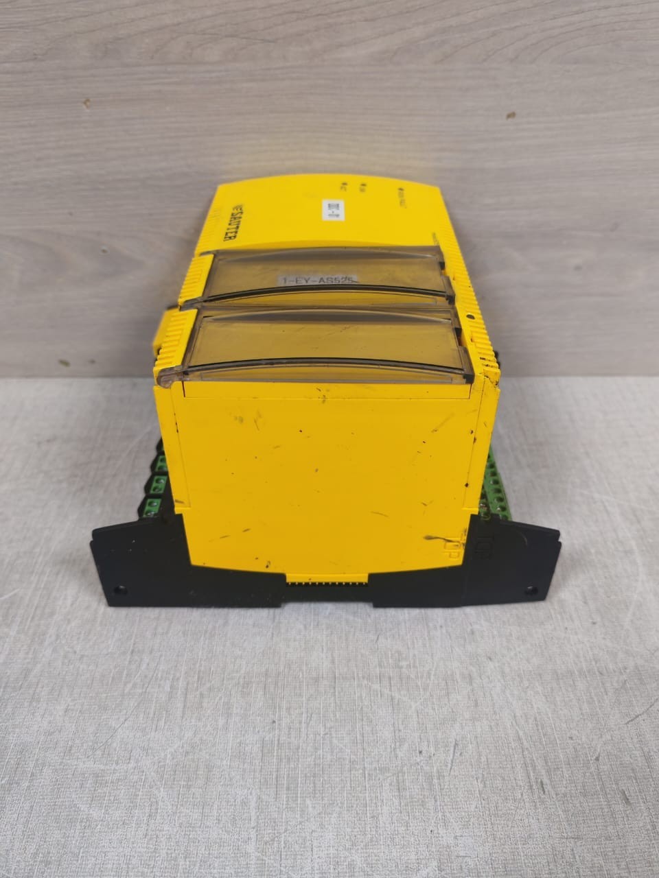 SAUTER EY-AS525F001 SAUTER MODU525 EY-AS525F001 MODULAR AUTOMATION STATION 230VAC 8