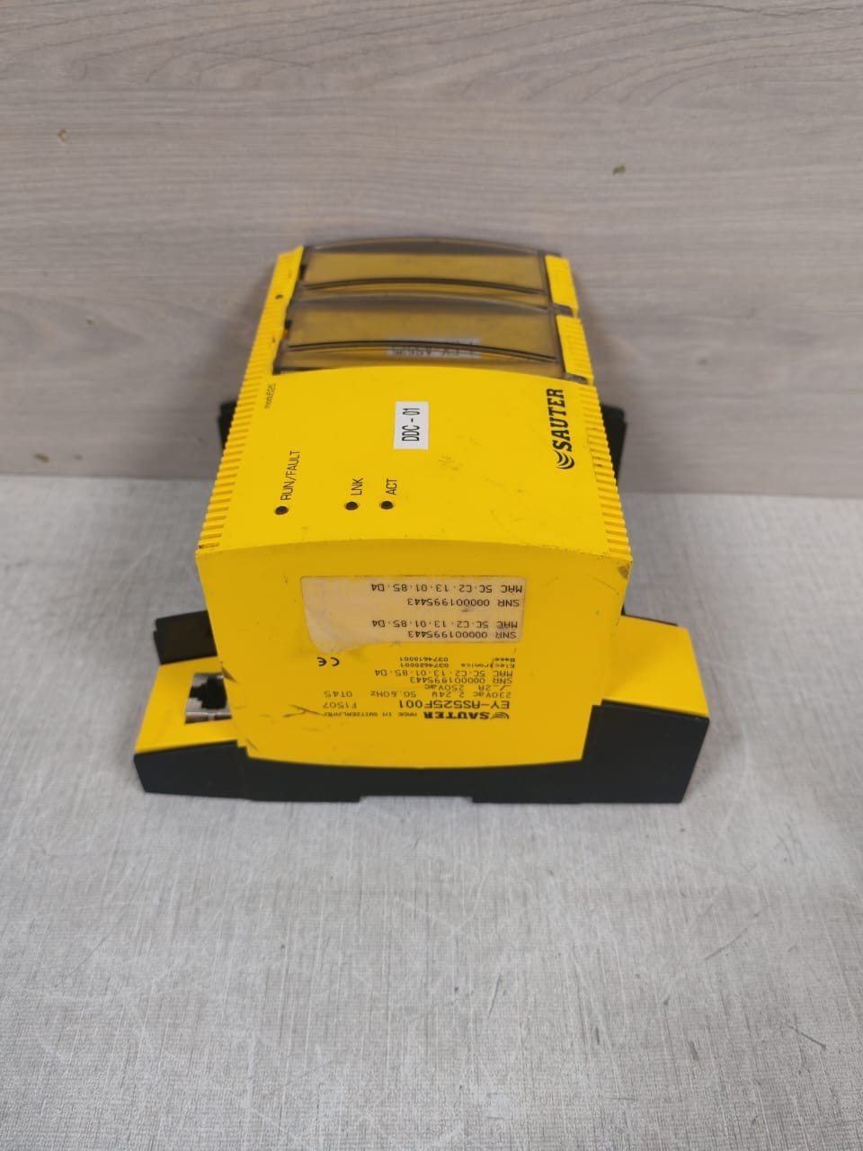 SAUTER EY-AS525F001 SAUTER MODU525 EY-AS525F001 MODULAR AUTOMATION STATION 230VAC 9