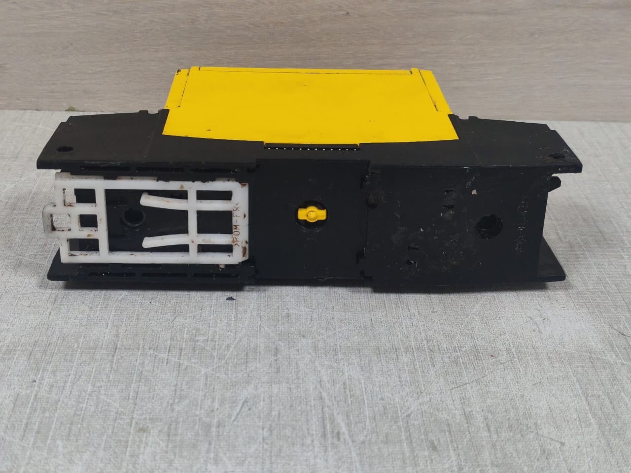 SAUTER EY-I0570F001 / MODU570 SAUTER EY-I0570F001 / MODU570 13.5VDC MODULE 10