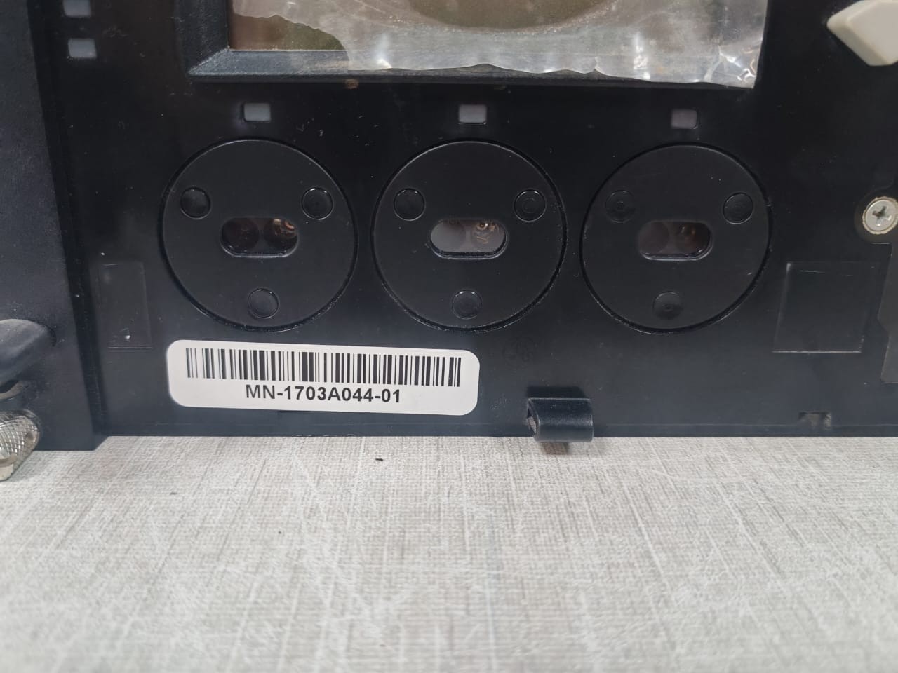 Schneider Electric 1703A044 SCHNEIDER ELECTRIC MN-1703A044-01 CONTROLLER 4