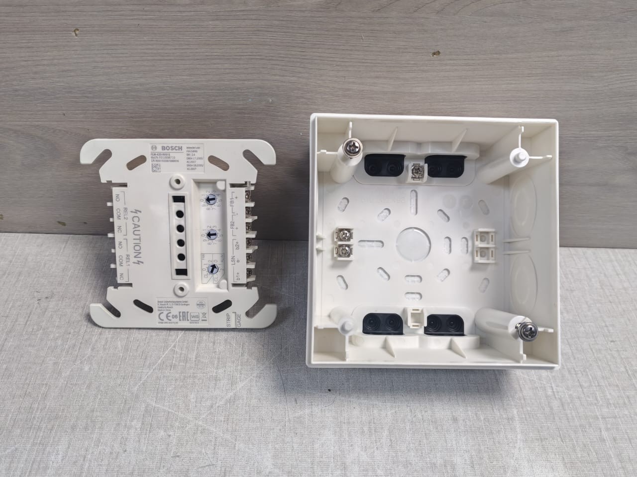 Bosch FLM-420-RHV-S Bosch FLM-420-RHV-S Relay High Voltage Interface Modules F01U508710 3
