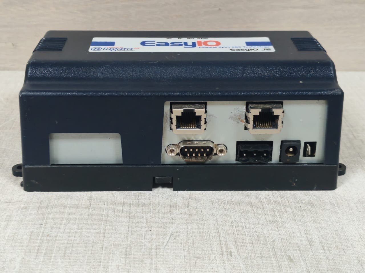 Niagara EASYIO J2 EASYIO POWERED BY NIAGARA EASYIO J2 CONTROLLER 6