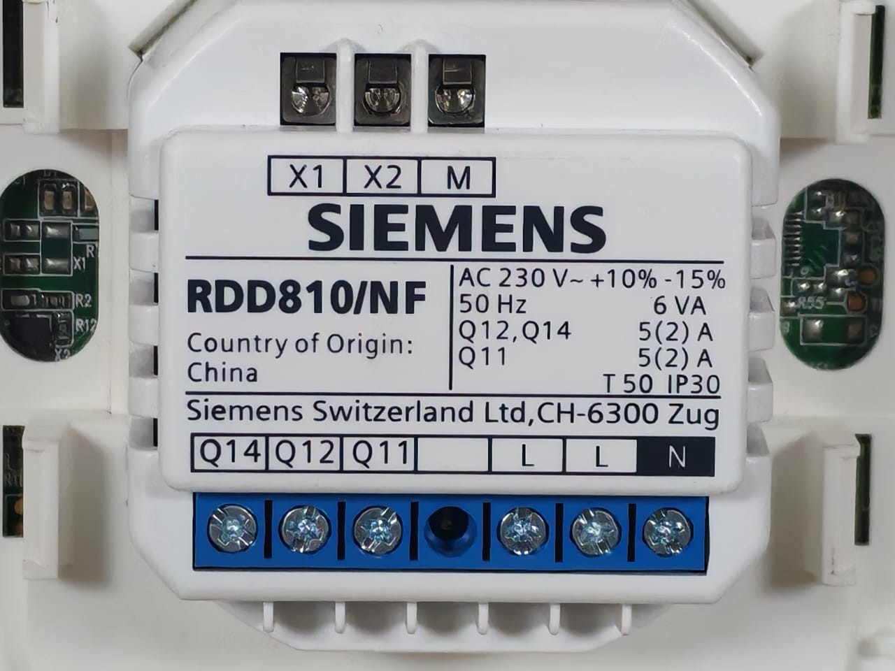 Siemens RDD810/NF Siemens RDD810/NF Room Thermostat 4