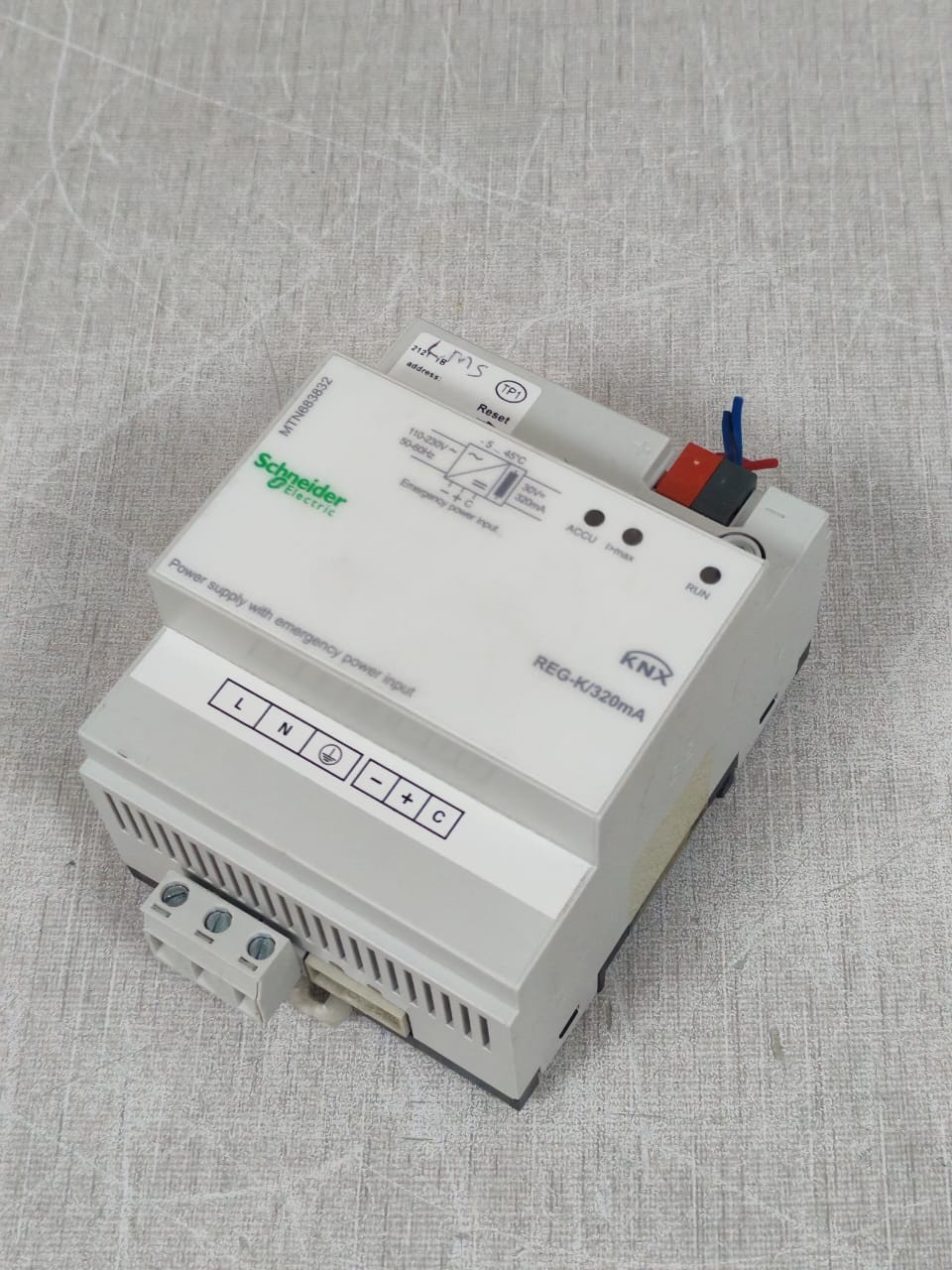 Schneider Electric MTN683832 SCHNEIDER ELECTRIC MTN683832 REG-K/320mA KNX POWER SUPPLY 4