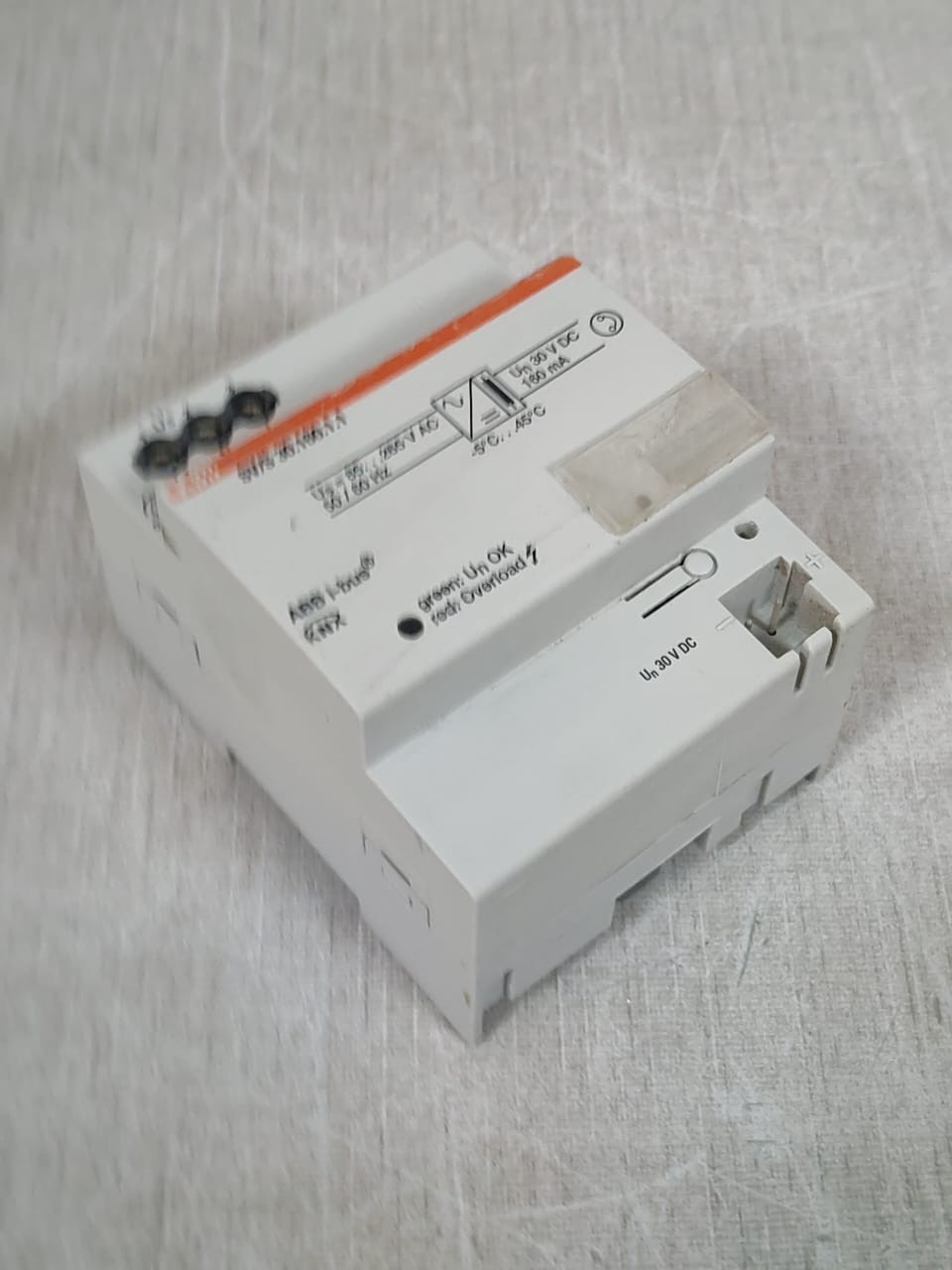 ABB SV/S 30.160.1. 2CDG1101144R0011 ABB SV/S 30.160.1. 2CDG1101144R0011 I-BUS KNX POWER SUPPLY 3