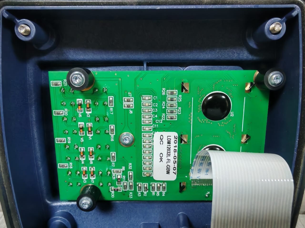 PROMINENT DCCAW006C00010EN PROMINENT DCCAW006C00010EN P/N 2018173259 COMPACT CONTROLLER 100-240V 6