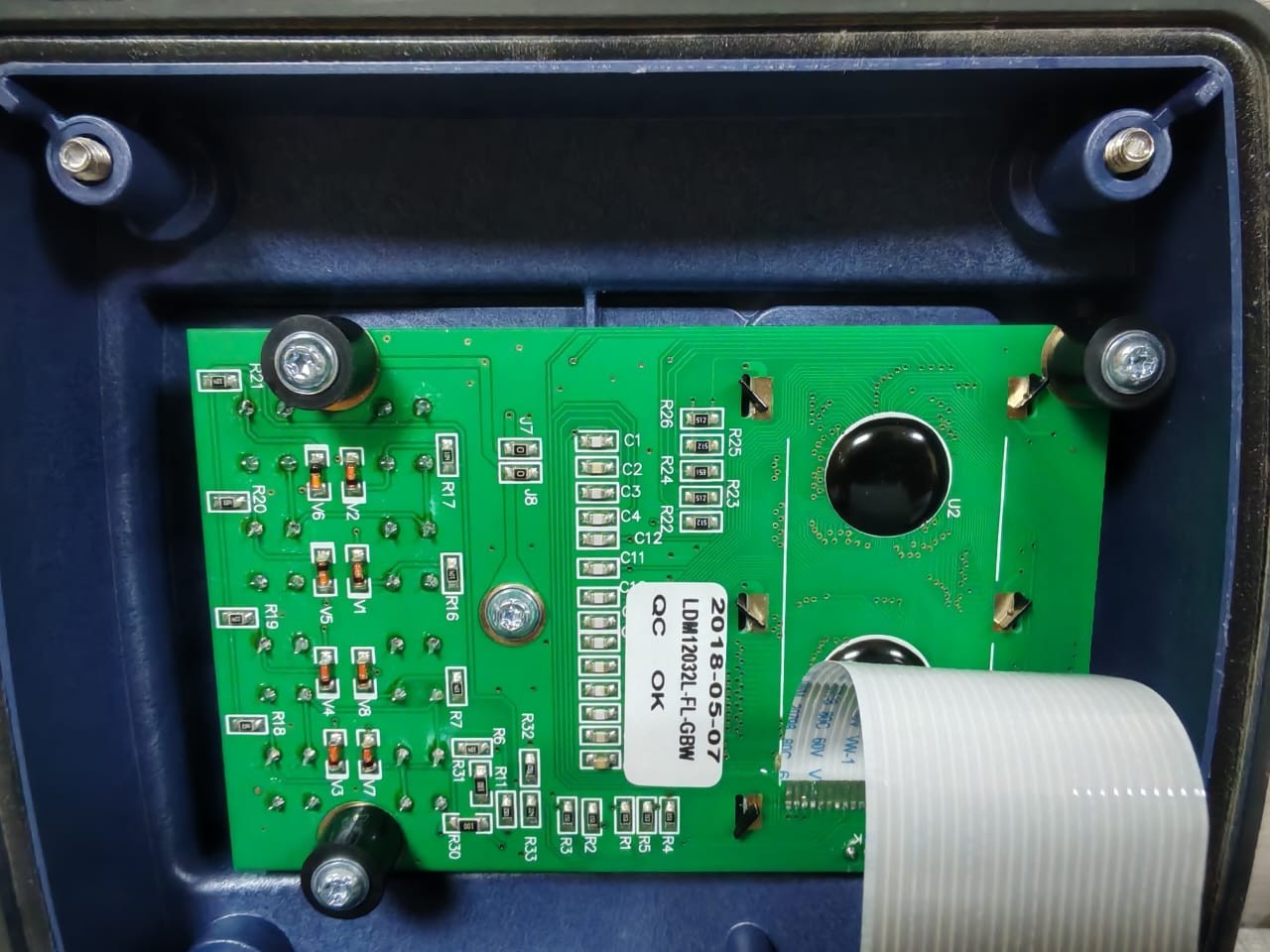 PROMINENT DCCAW006C00010EN PROMINENT DCCAW006C00010EN P/N 2018173259 COMPACT CONTROLLER 100-240V 8