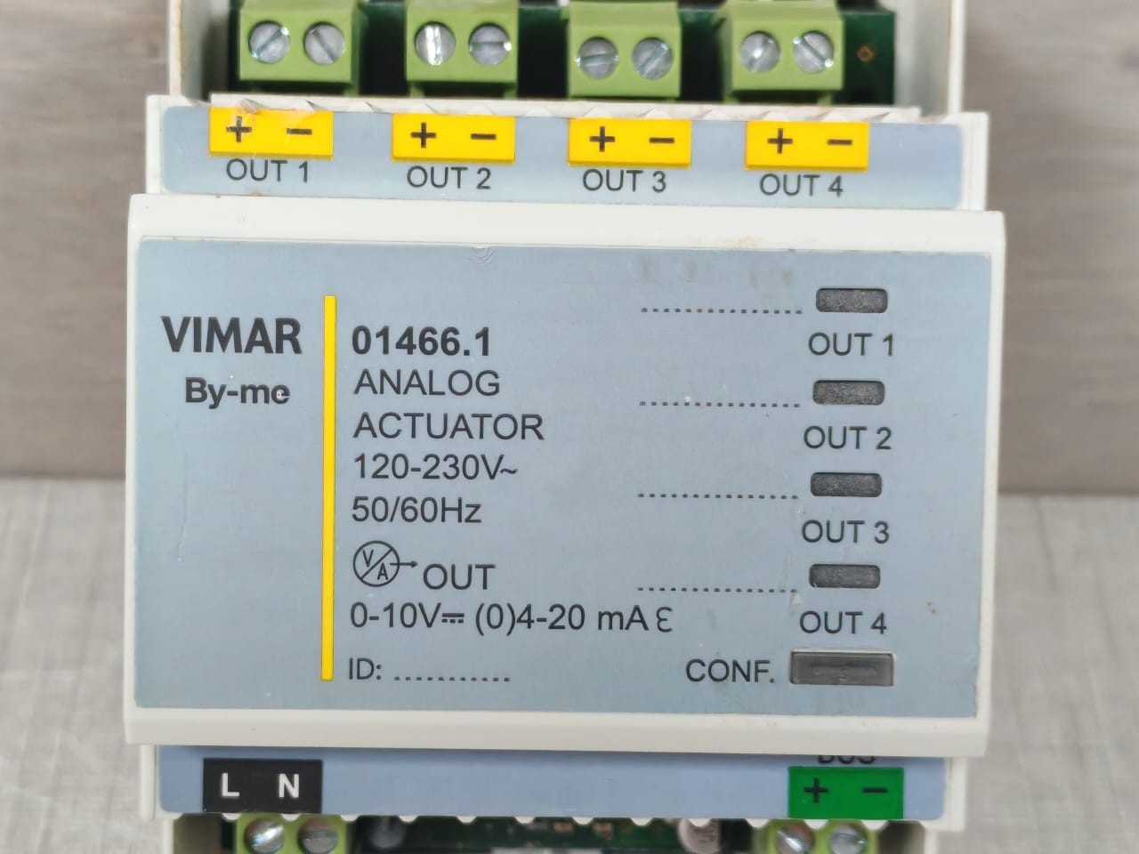 VIMAR VIMAR-01466 VIMAR 01466.1 Analog Actuator 120-230V 50/60Hz 2