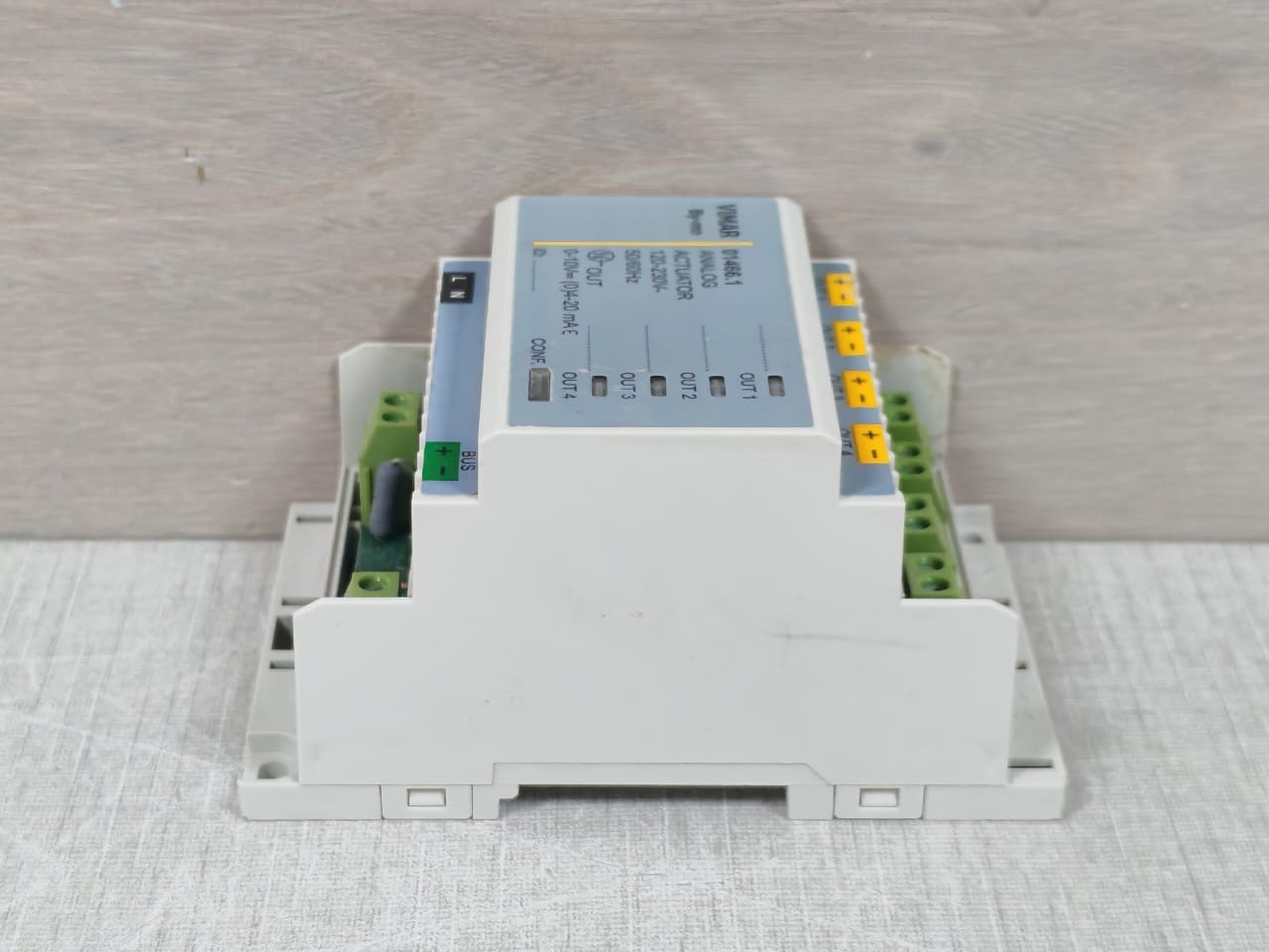 VIMAR VIMAR-01466 VIMAR 01466.1 Analog Actuator 120-230V 50/60Hz 5