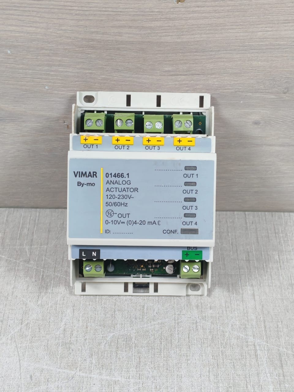 VIMAR 01466.1 Analog Actuator 120-230V 50/60Hz