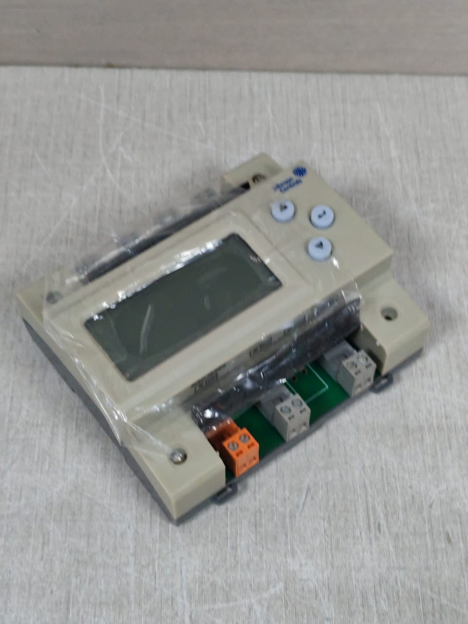 Johnson Controls TC111-SA JOHNSON CONTROL TC111-SA STANDALONE CONTROLLER 24V 4