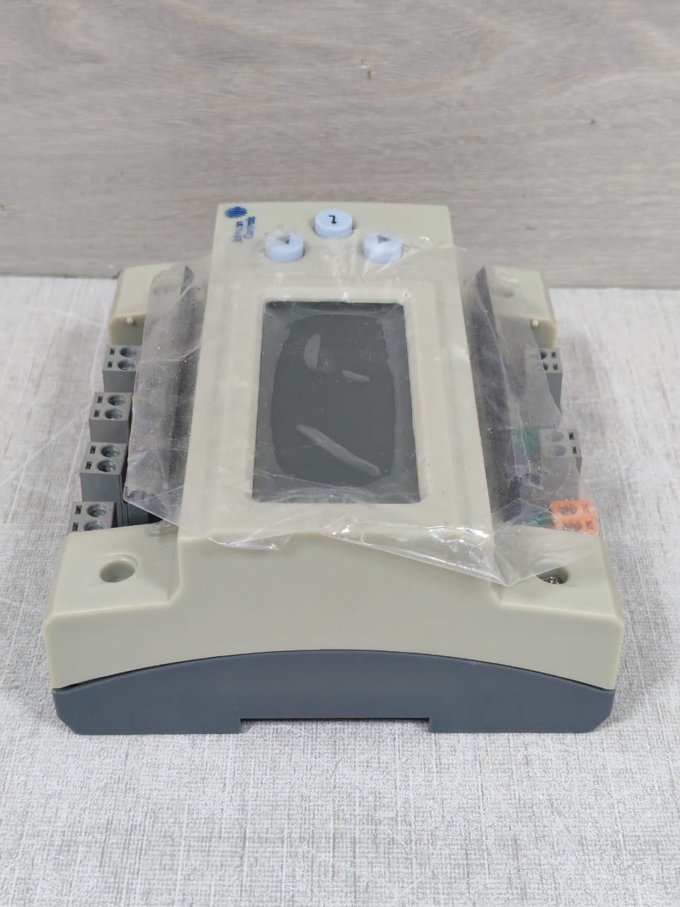 Johnson Controls TC111-SA JOHNSON CONTROL TC111-SA STANDALONE CONTROLLER 24V 7