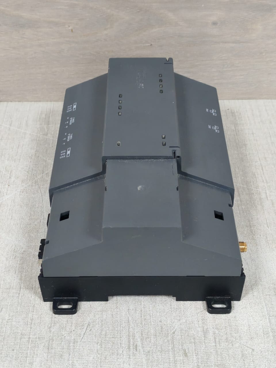 Niagara 32300323.002C 12977 NIAGARA 32300323.002C 12977 / 32321501-009 REV.A CONTROLLER 7