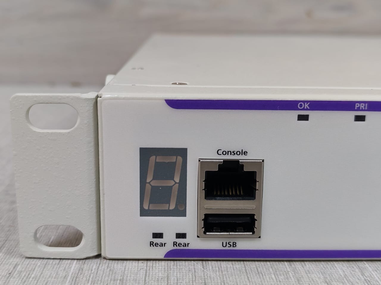 Alcatel-Lucent OS6450-P24 Alcatel-Lucent OS6450-P24 PoE Ethernet Switch 903778-90 ~100-240V,50-60Hz,10A 2