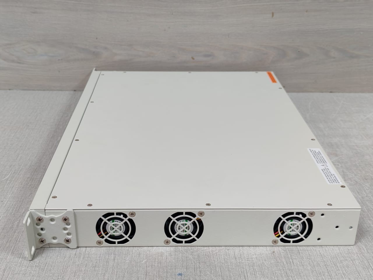 Alcatel-Lucent OS6450-P24 Alcatel-Lucent OS6450-P24 PoE Ethernet Switch 903778-90 ~100-240V,50-60Hz,10A 7