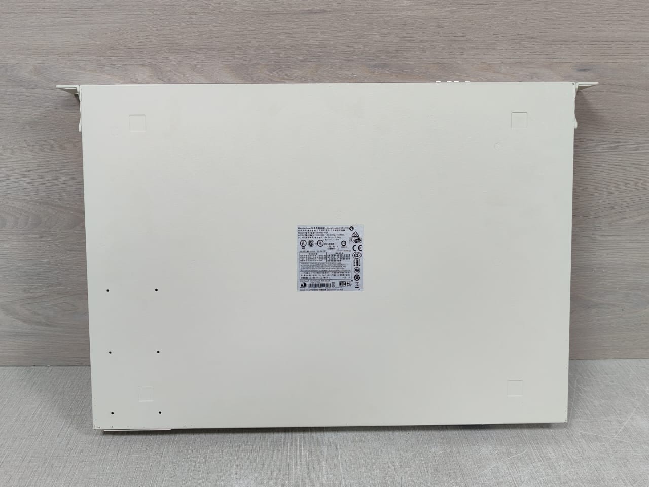 Alcatel-Lucent OS6450-P24 Alcatel-Lucent OS6450-P24 PoE Ethernet Switch 903778-90 ~100-240V,50-60Hz,10A 9