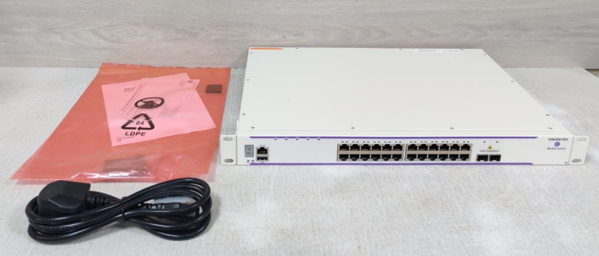 Alcatel-Lucent OS6450-P24 PoE Ethernet Switch 903778-90 ~100-240V,50-60Hz,10A