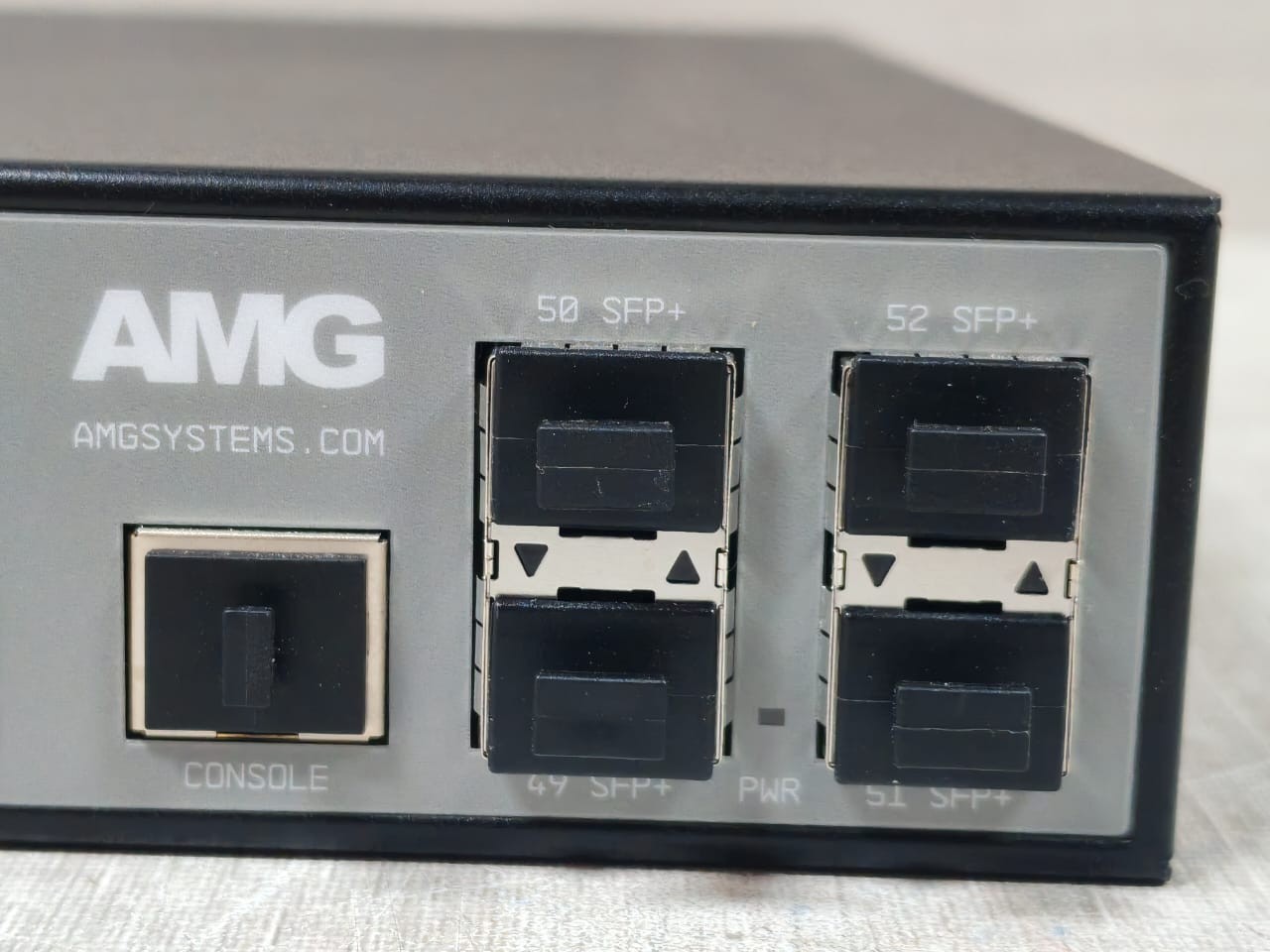 AMG AMG510-48GAT-4XS-P860 AMG Systems AMG510-48GAT-4XS-P860 Ethernet PoE Switches 2