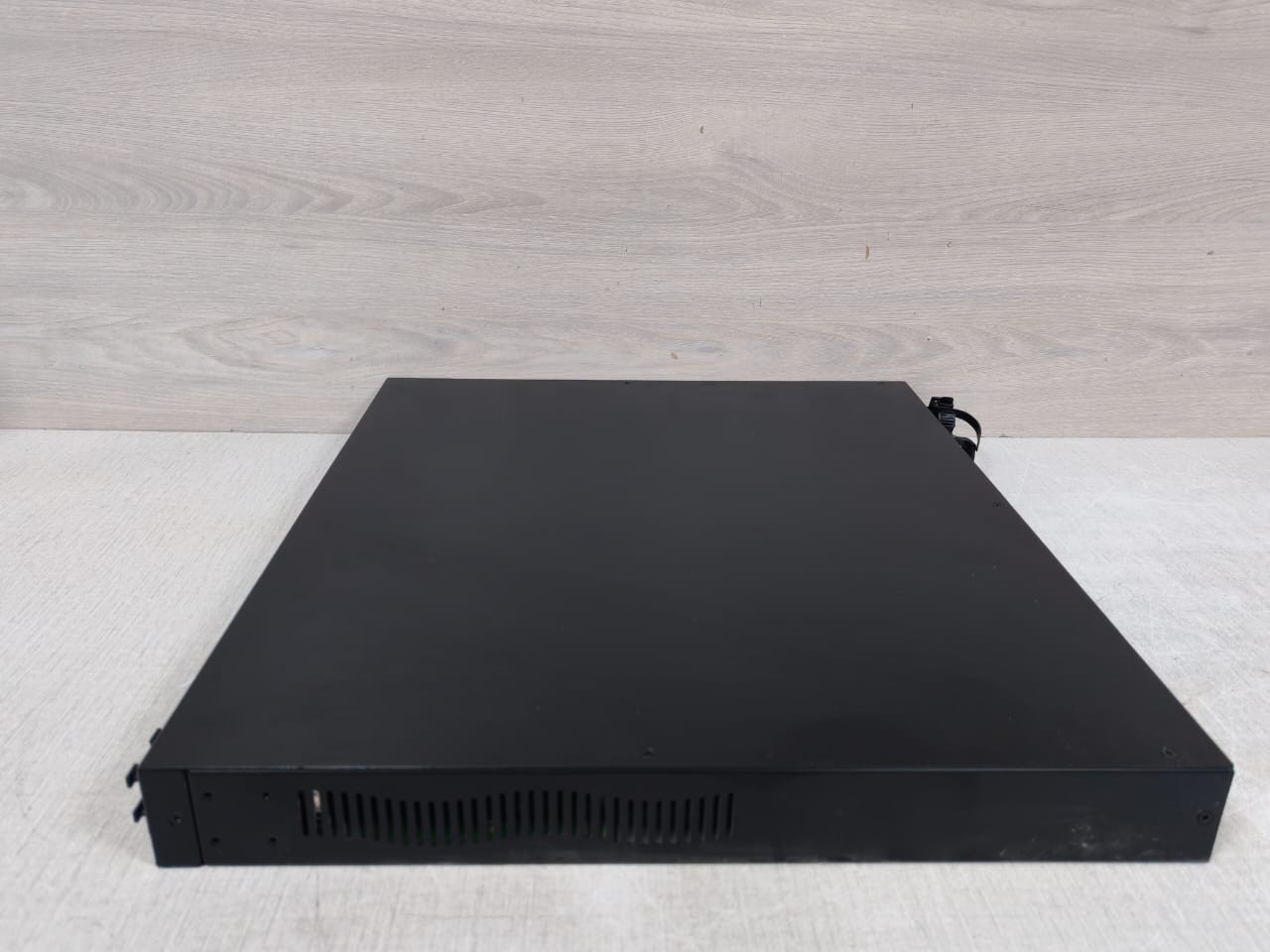 AMG AMG510-48GAT-4XS-P860 AMG Systems AMG510-48GAT-4XS-P860 Ethernet PoE Switches 8