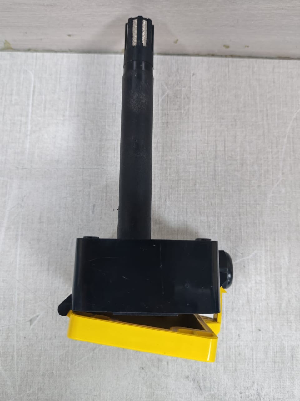 Sauter EGH111F031 SAUTER EGH111F031 Relative Humidity & Temperature Duct Transducer 6