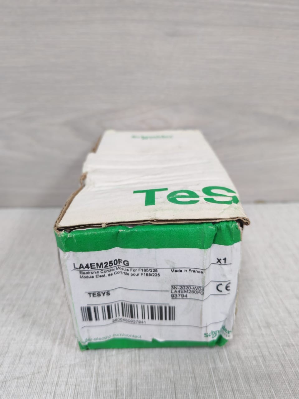 Schneider Electric LA4EM250FG Schneider Electric LA4EM250FG Electronic Control Module 10