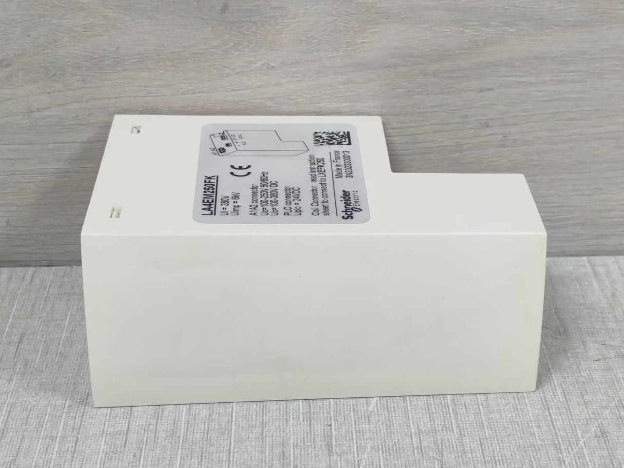 Schneider Electric LA4EM250FK Schneider Electric LA4EM250FK Electronic Control Module 7