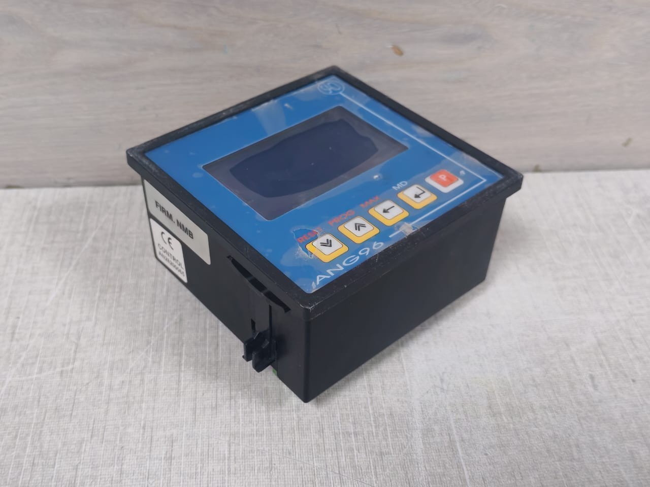 SACI ANG96 SACI ANG96 Network Analyzer 85-264 VAC /80-300VDC 520V 10