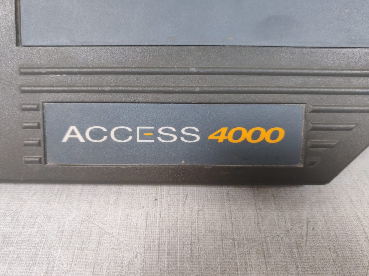 ACCESS ACCESS 4000 ACCESS 4000 P/N 650-190 VER.1.20G CONTROL PANEL - BLACK SPOT ON THE SCREEN 6