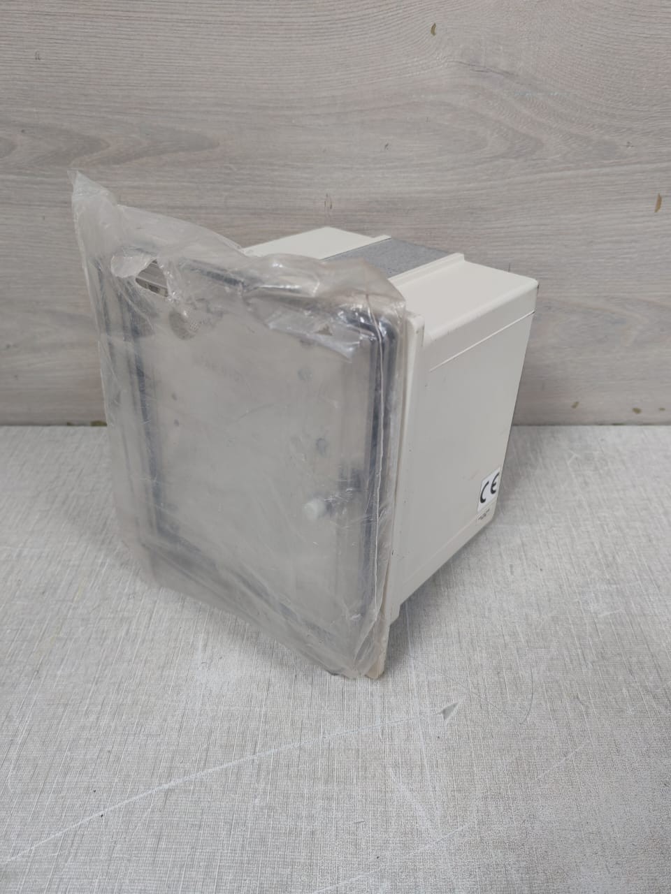 ABB SPAE-010 ABB SPAE 010 HIGH IMPEDANCE PROTECTION RELAY 5