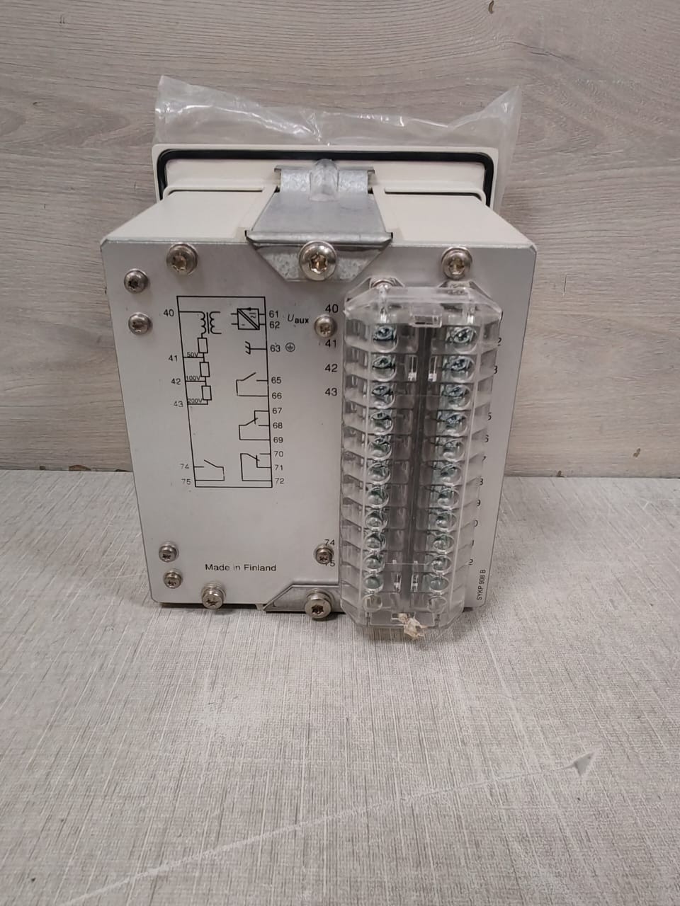 ABB SPAE-010 ABB SPAE 010 HIGH IMPEDANCE PROTECTION RELAY 10
