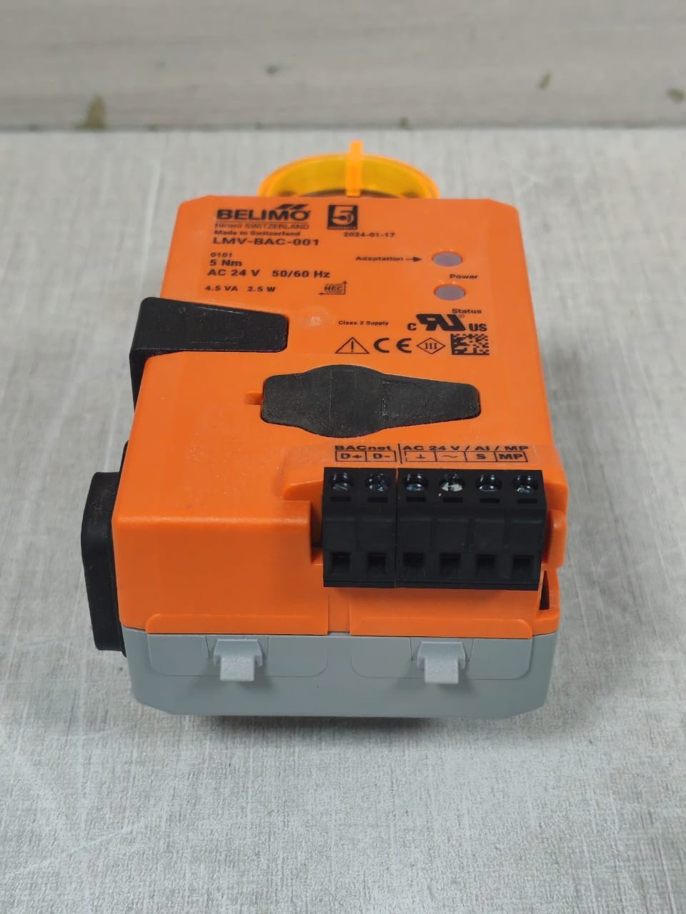 Belimo LMV-BAC-001 BELIMO LMV-BAC-001 CONTROLLER 24V 6
