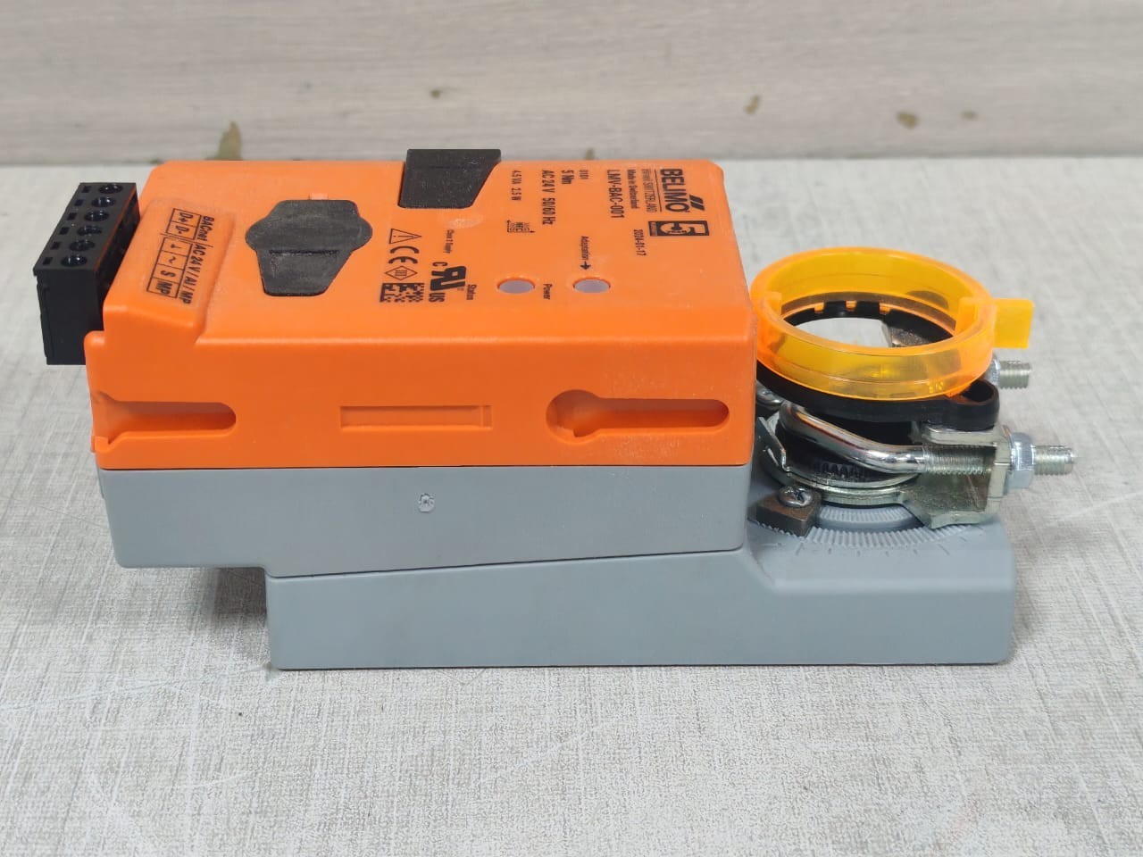 Belimo LMV-BAC-001 BELIMO LMV-BAC-001 CONTROLLER 24V 8