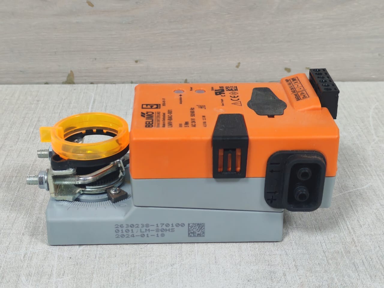 Belimo LMV-BAC-001 BELIMO LMV-BAC-001 CONTROLLER 24V 9