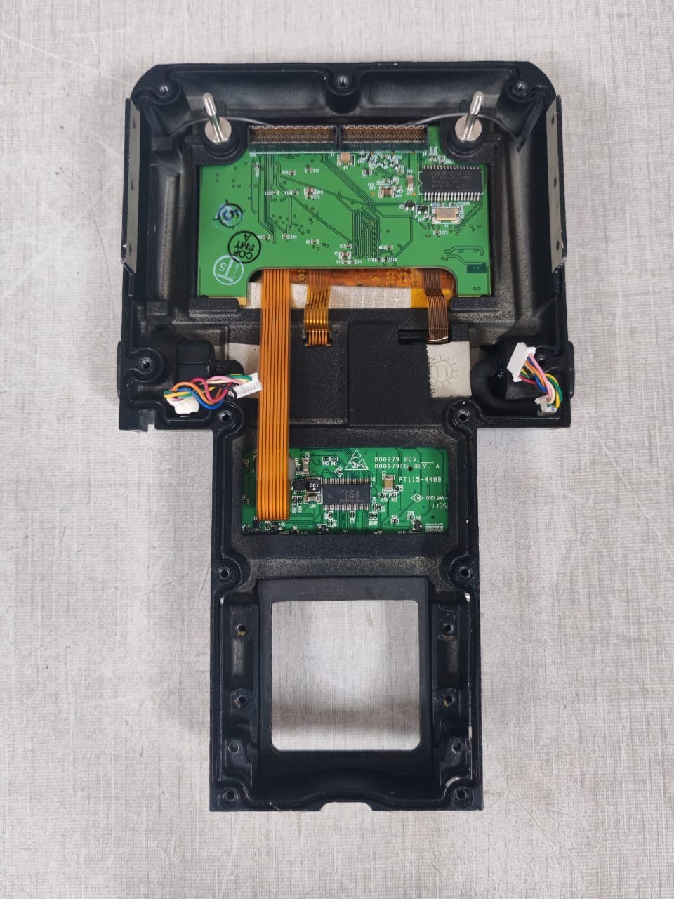 Crossmatch Technologies SEEK II CROSSMATCH TECHNOLOGIES SEEK II CONTROLLER'S SCREEN AND KEYPAD ONLY 3