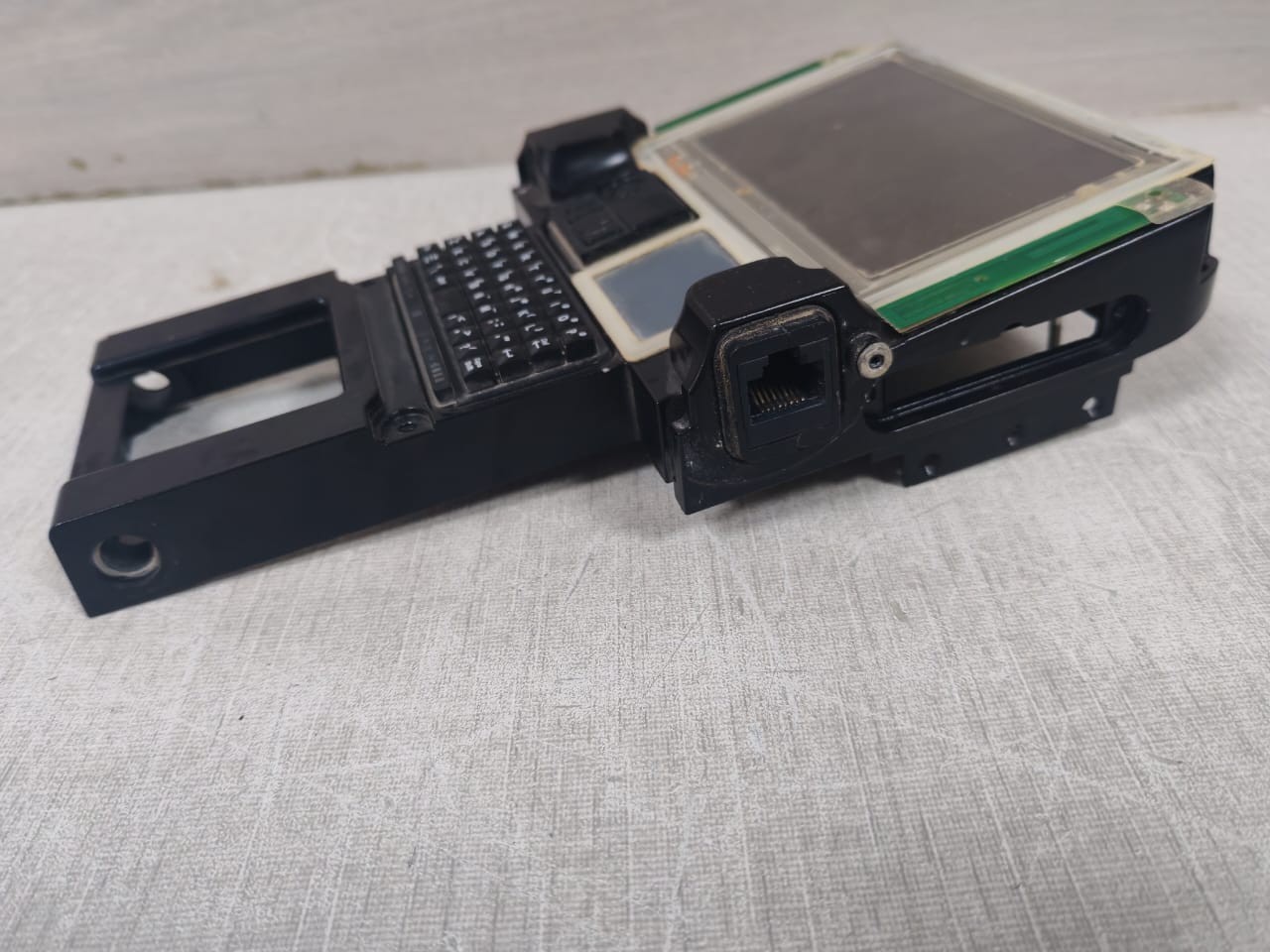 Crossmatch Technologies SEEK II CROSSMATCH TECHNOLOGIES SEEK II CONTROLLER'S SCREEN AND KEYPAD ONLY 7