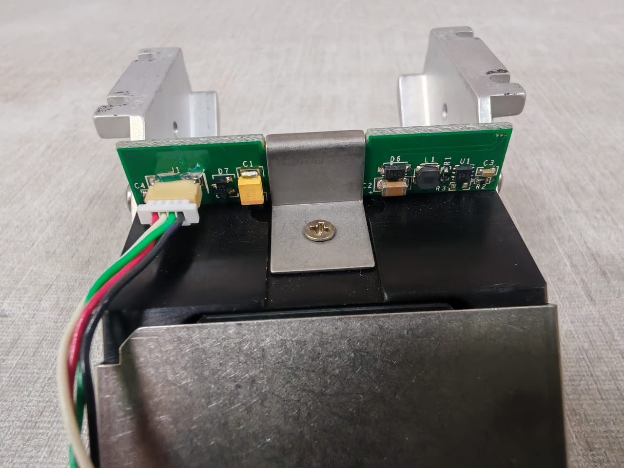 CROSS MATCH TECHNOLOGIES R11-7137 CROSS MATCH TECHNOLOGIES R11-7137 / 801022FB FINGERPRINT SCANNER 7