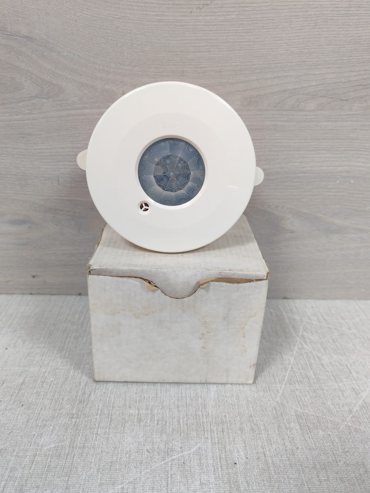 EX-OR MS1101P LIGHTSPOT BRONZE SERIES 200-250VAC