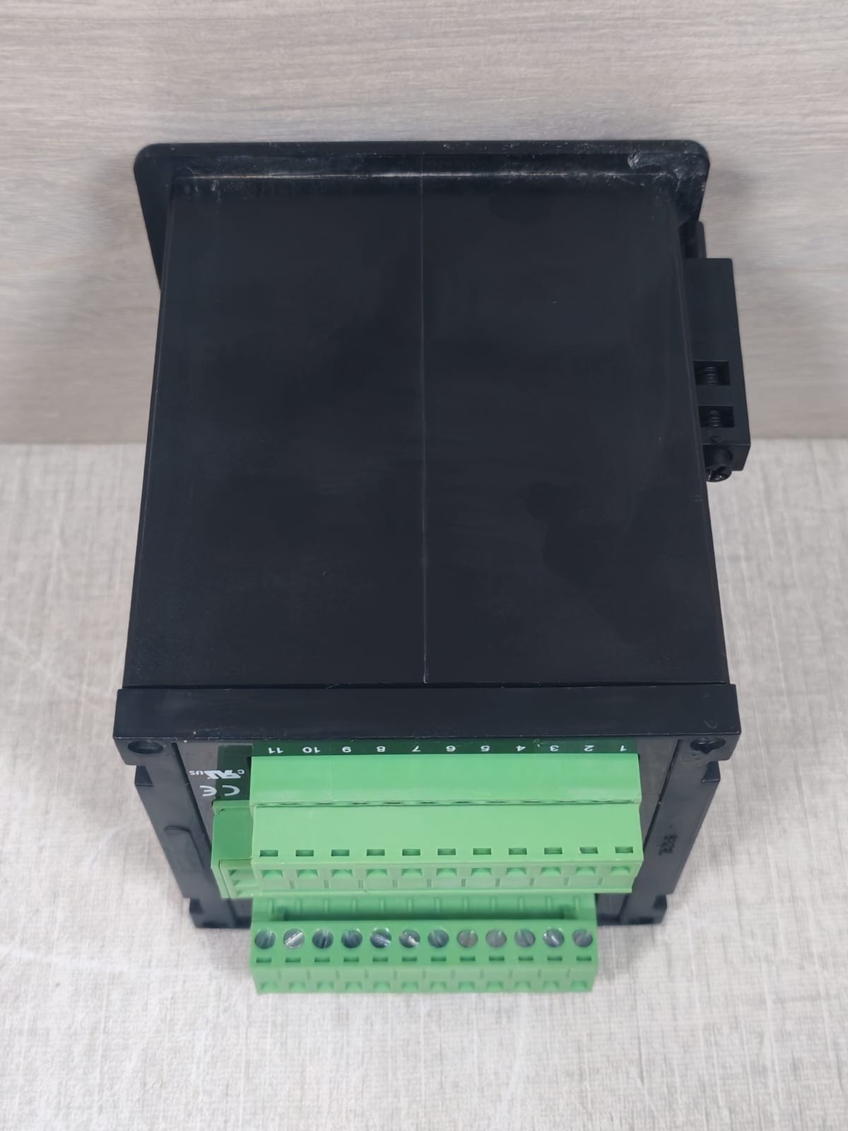 TECSYSTEM T154ED08 TECSYSTEM S.r.l Protection Relays T154 Temperature Controller T154ED08 4