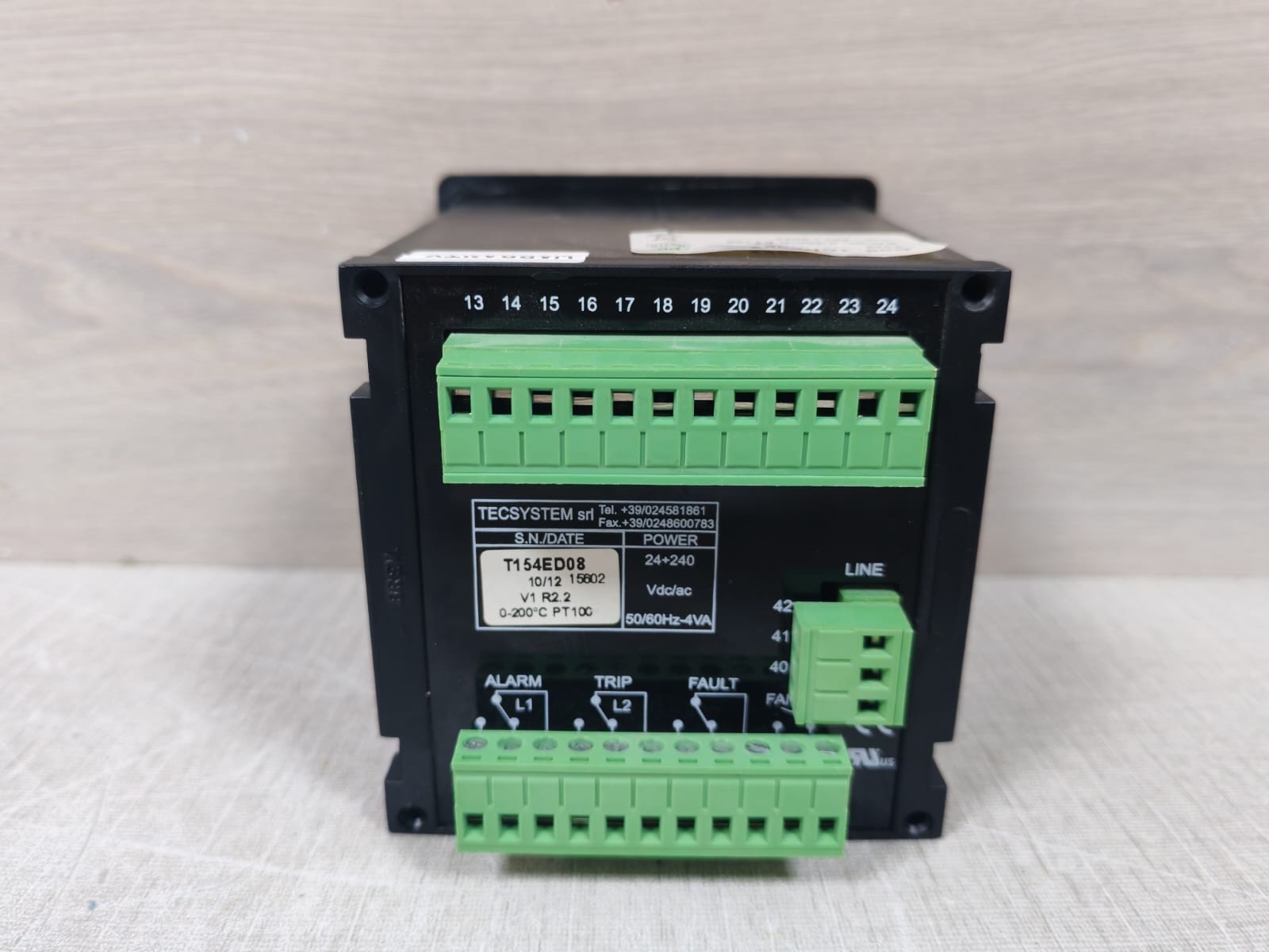 TECSYSTEM T154ED08 TECSYSTEM S.r.l Protection Relays T154 Temperature Controller T154ED08 8
