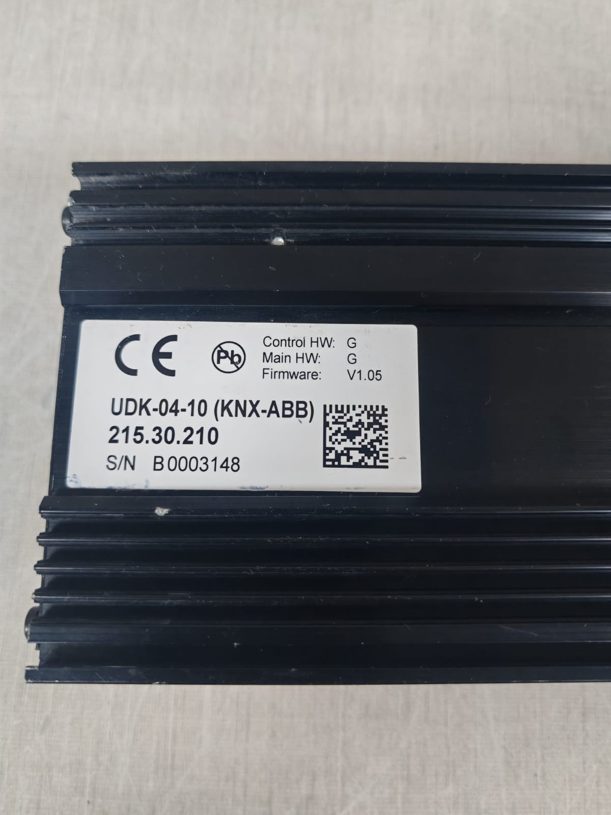 KNX UDK-04-10 VARINTENS UDK-04-10 (KNX) 215.0030.00 UNIVERSAL DIMMMER 4X2.5A 10