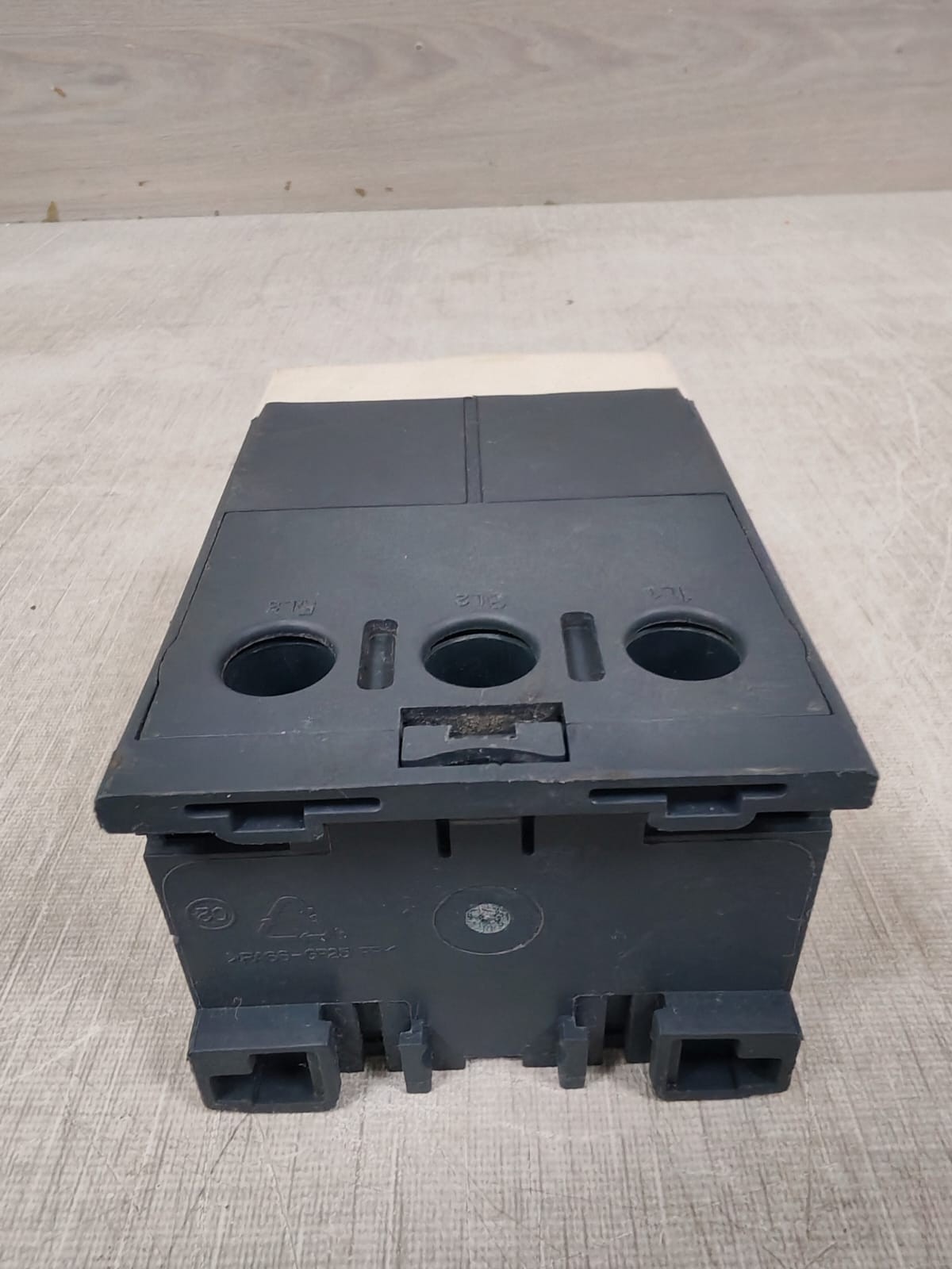 Schneider Electric FDM2-WRDUH Schneider Electric FDM2-WRDUH Motor Protection Relay 9
