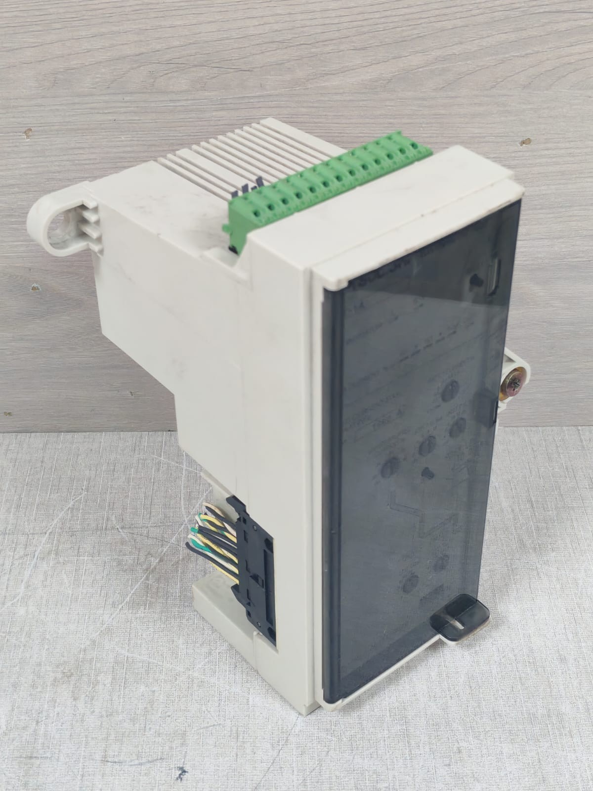 Mitsubishi Electric ST-1A MITSUBISHI ST-1A ELECTRONIC TRIP RELAY 1600A 5