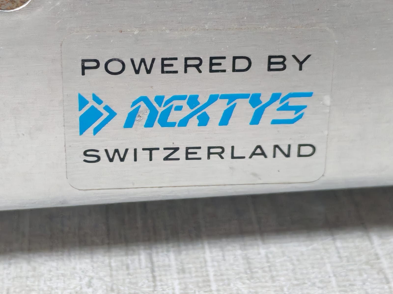 NEXTYS NPS2400 / NPS2400-170 NEXTYS NPS2400 / NPS2400-170 High Efficiency 3 Phase Power Supply 7