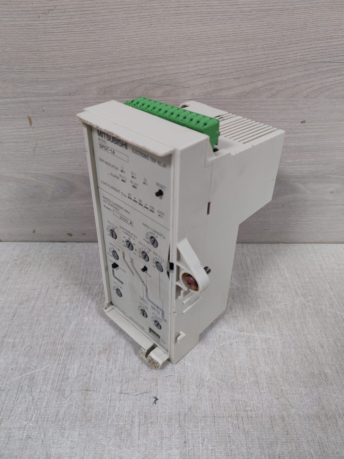 Mitsubishi SPGT-1A MITSUBISHI SPGT-1A ELECTRONIC TRIP RELAY 2500A 5