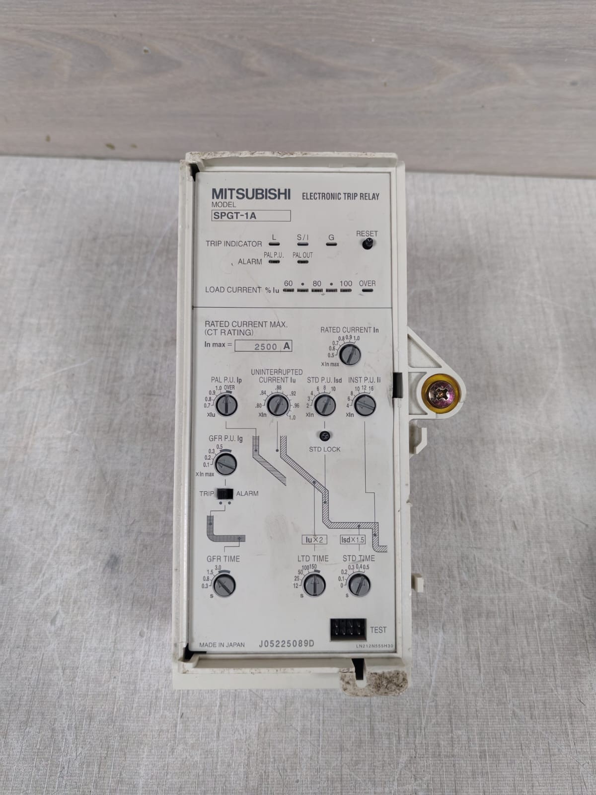 Mitsubishi SPGT-1A MITSUBISHI SPGT-1A ELECTRONIC TRIP RELAY 2500A 9